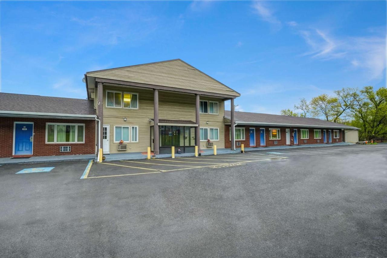 Motel 6-Ilion, Ny Εξωτερικό φωτογραφία